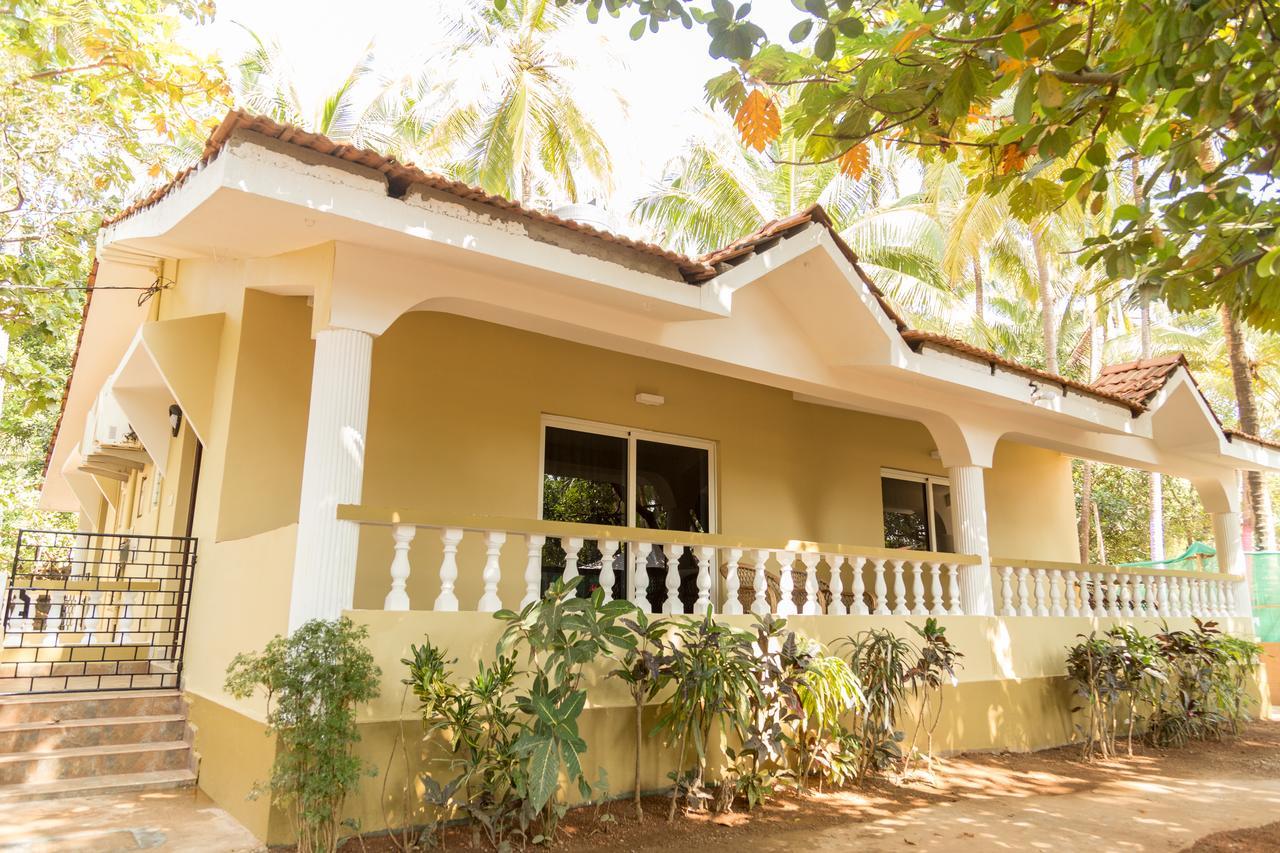 Hill Top Goa Lodge Вагатор Екстер'єр фото